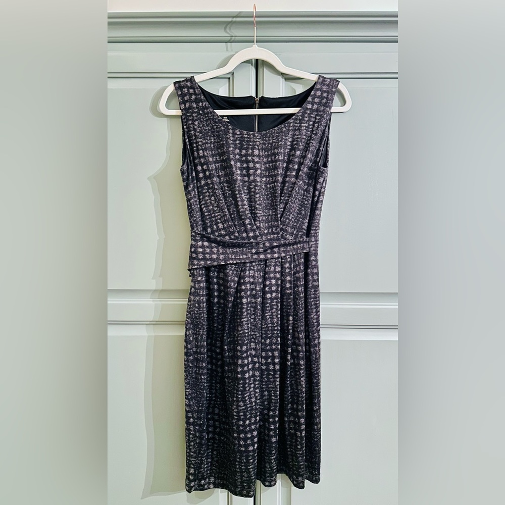 Periphery Sleeveless Dress